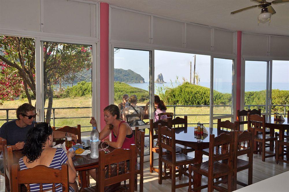 Pink Palace Beach Resort Агиос-Гордиос Экстерьер фото
