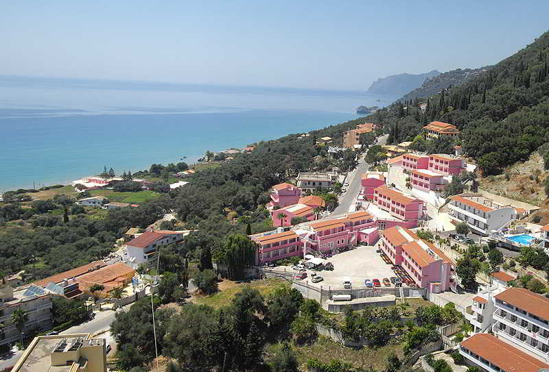 Pink Palace Beach Resort Агиос-Гордиос Экстерьер фото