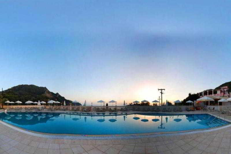 Pink Palace Beach Resort Агиос-Гордиос Экстерьер фото